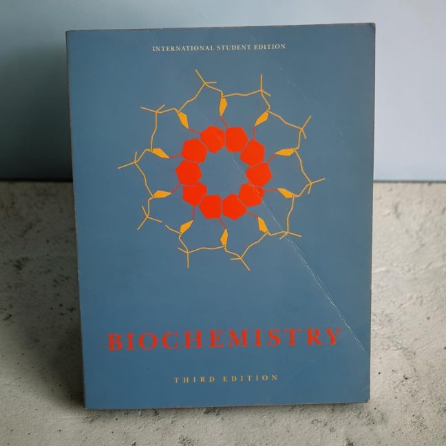 Biochemistry by Lubert Stryer (3rd Edition, International Student Edition)